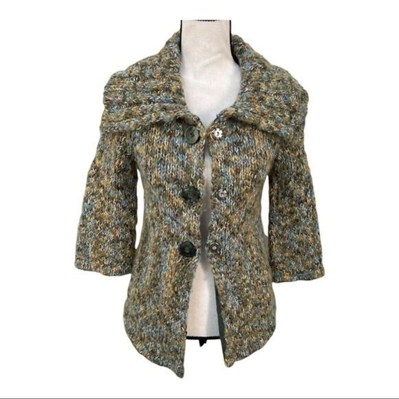 Leo&Nicole wool blend 3 button cardigan size S - Picture 2 of 8